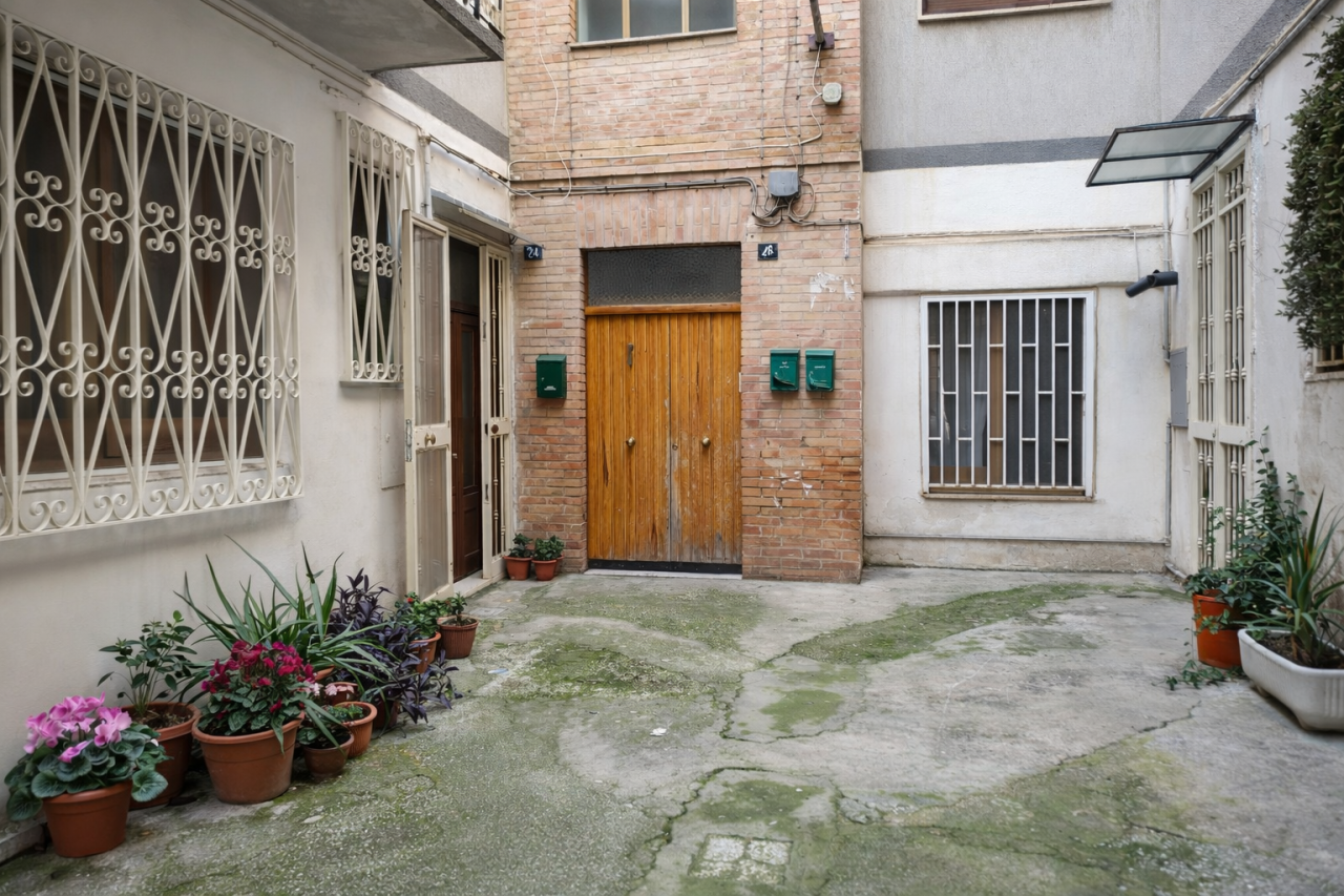 Appartamento in vendita in Via Manara a Lucera zona Anfiteatro